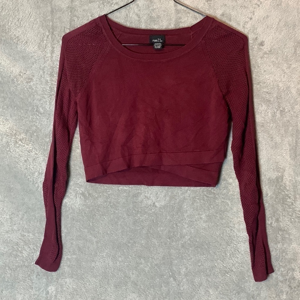 Rue 21 Long Sleeve Crop Top